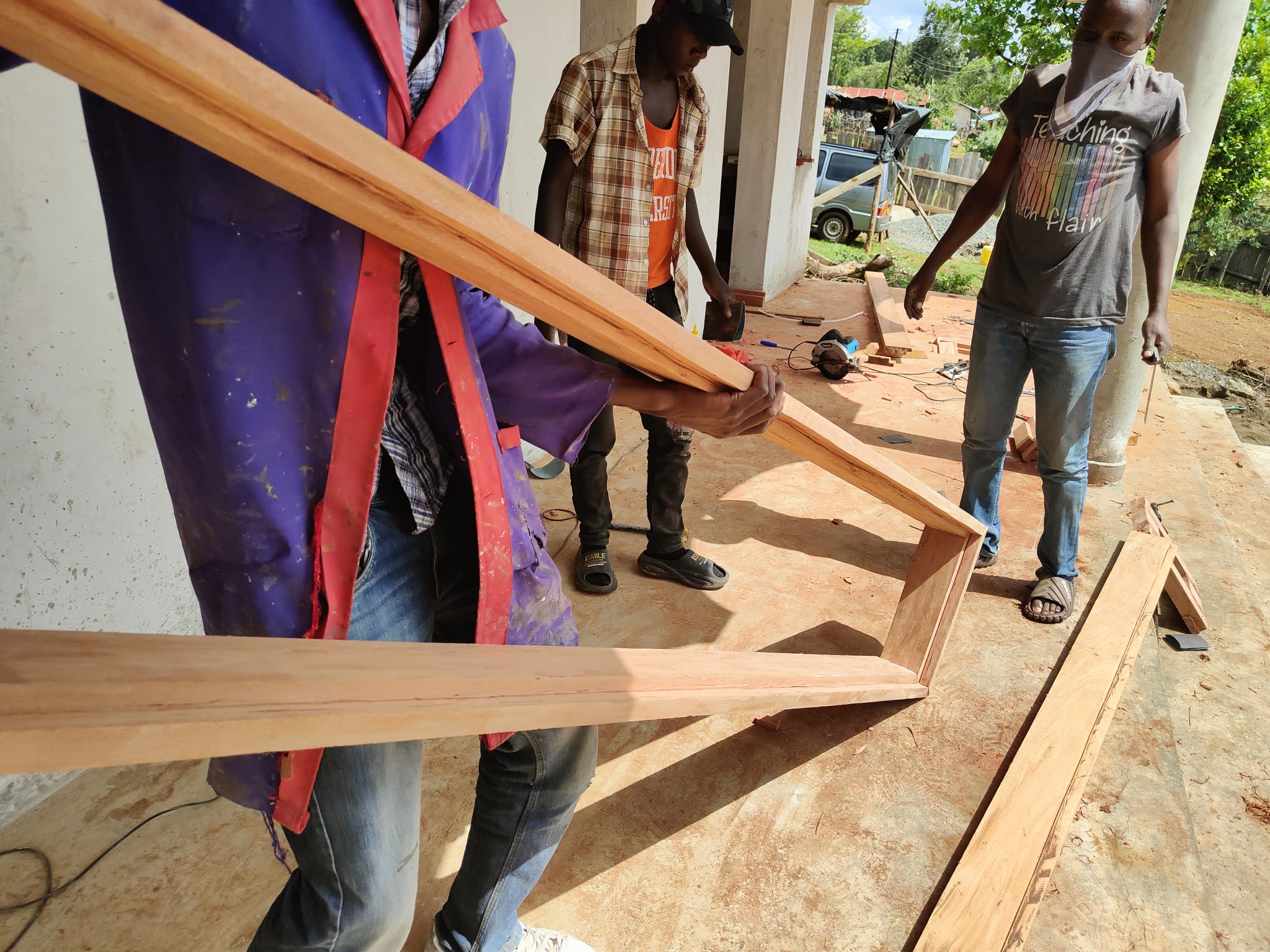 BAMBA LAB KENIA haz una donacion y compra un lladrillo para kenia